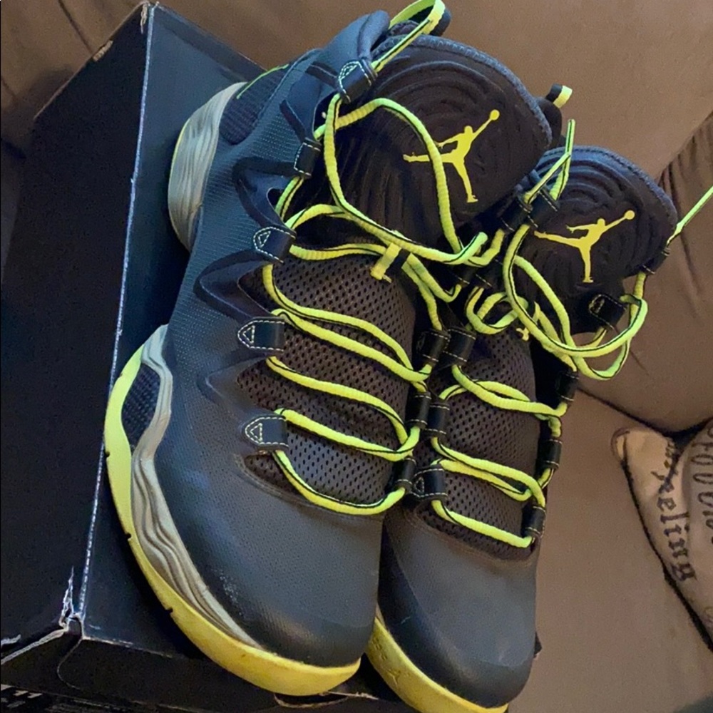 Jordan B. Fly - Picture 4 of 4